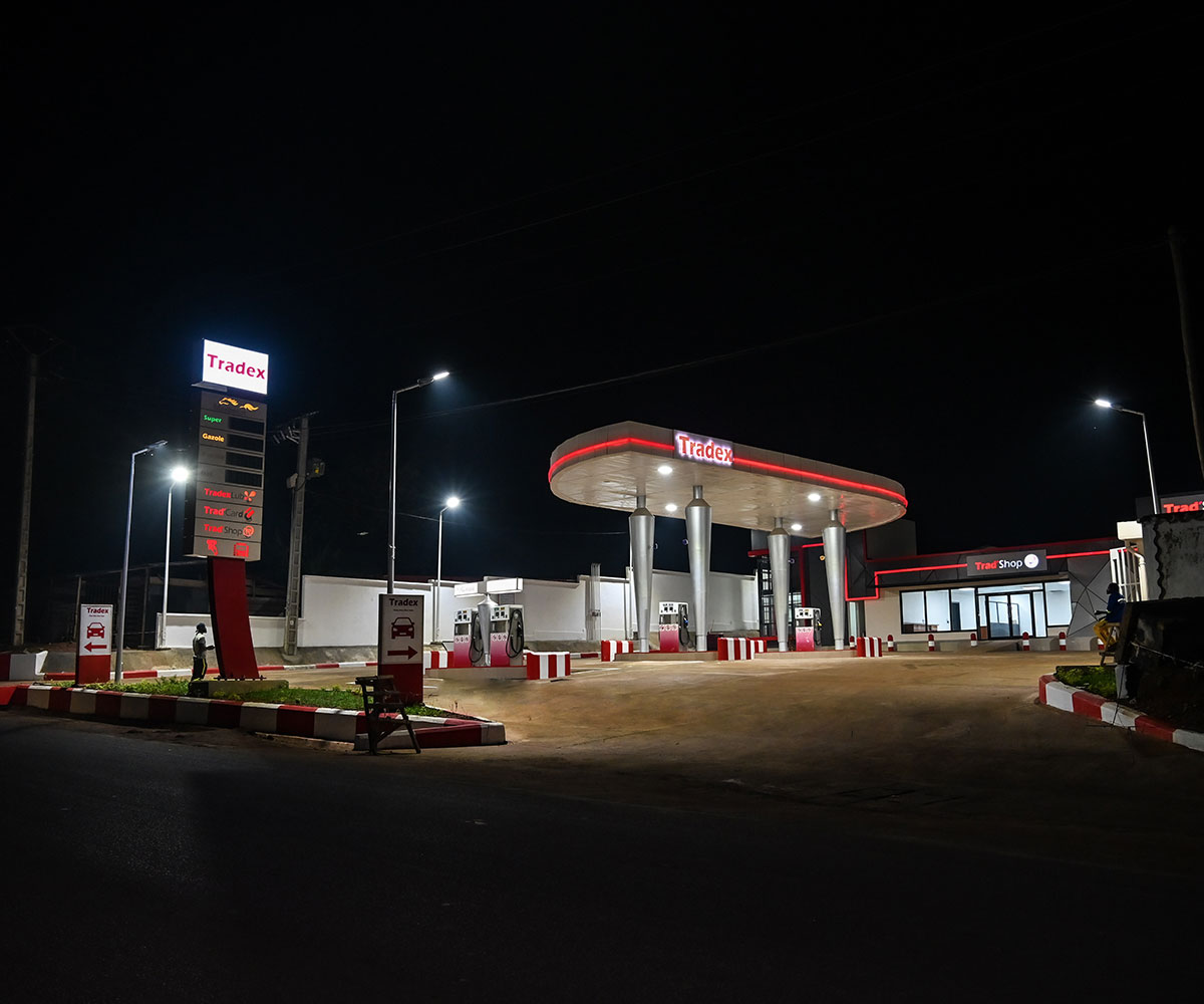 Tradex Sangmélima illumine la ville